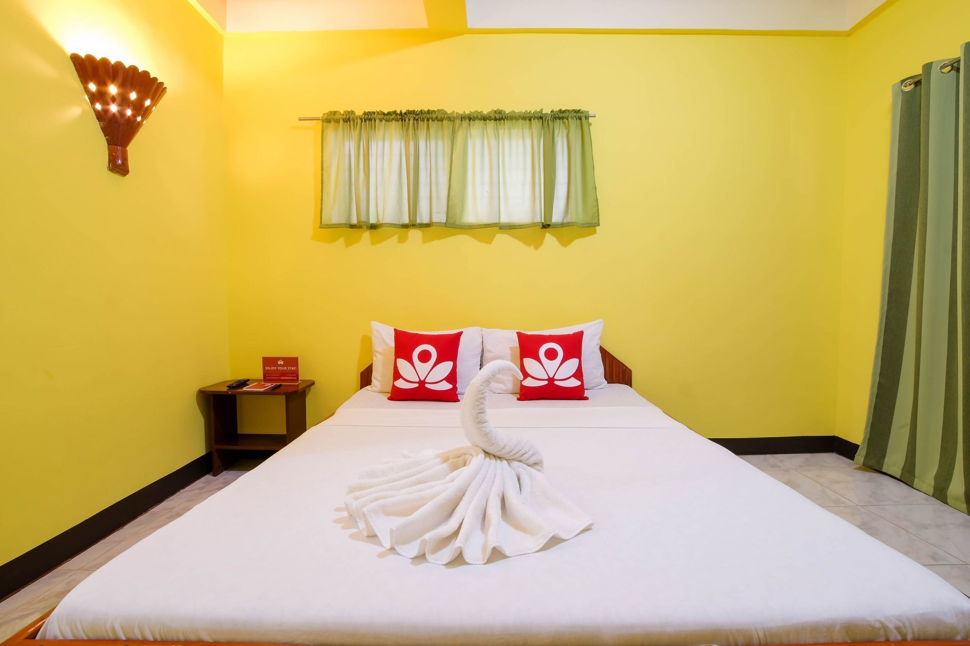 Zen Rooms White Beach Puerto Galera Eksteriør bilde