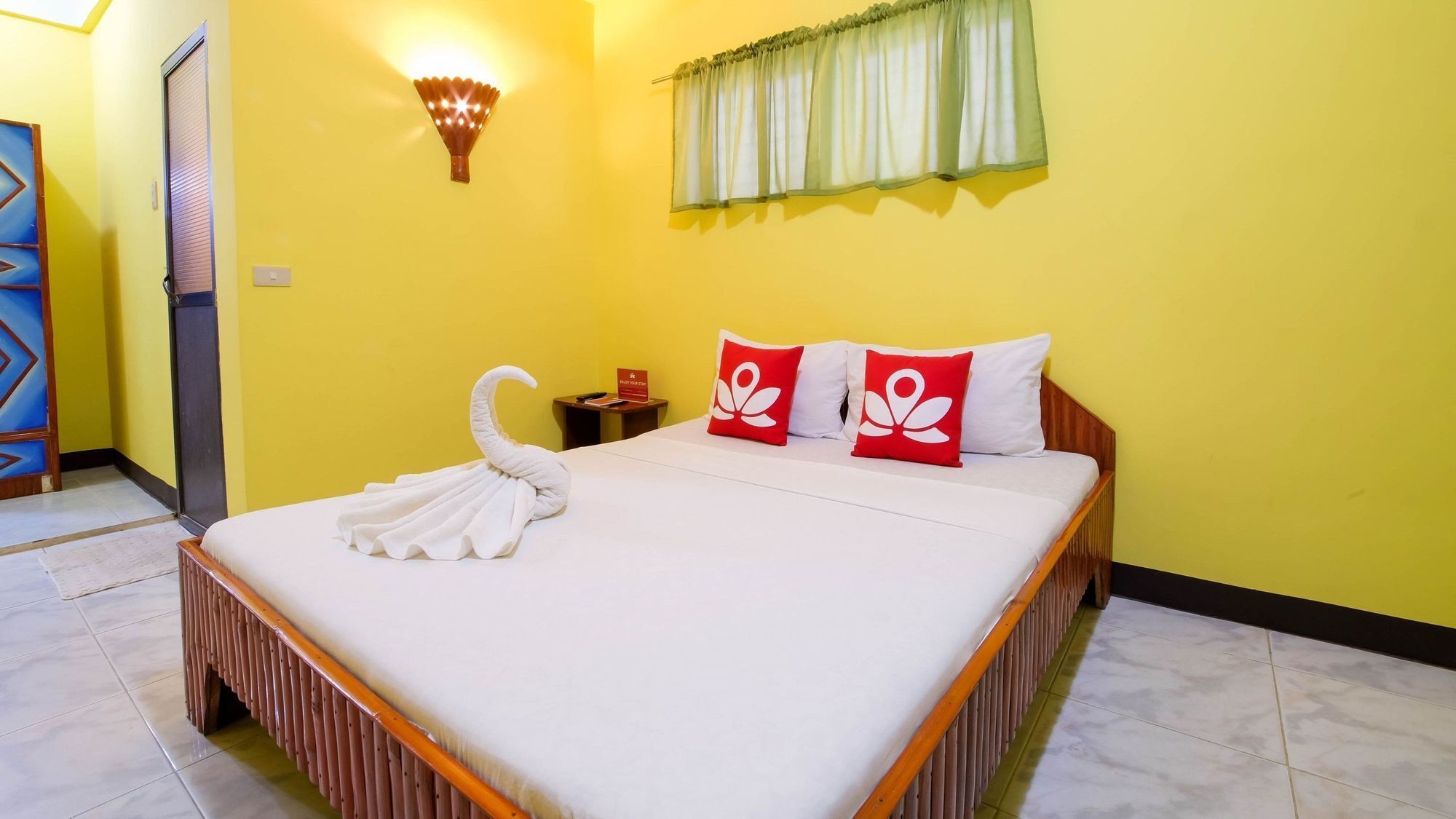 Zen Rooms White Beach Puerto Galera Eksteriør bilde